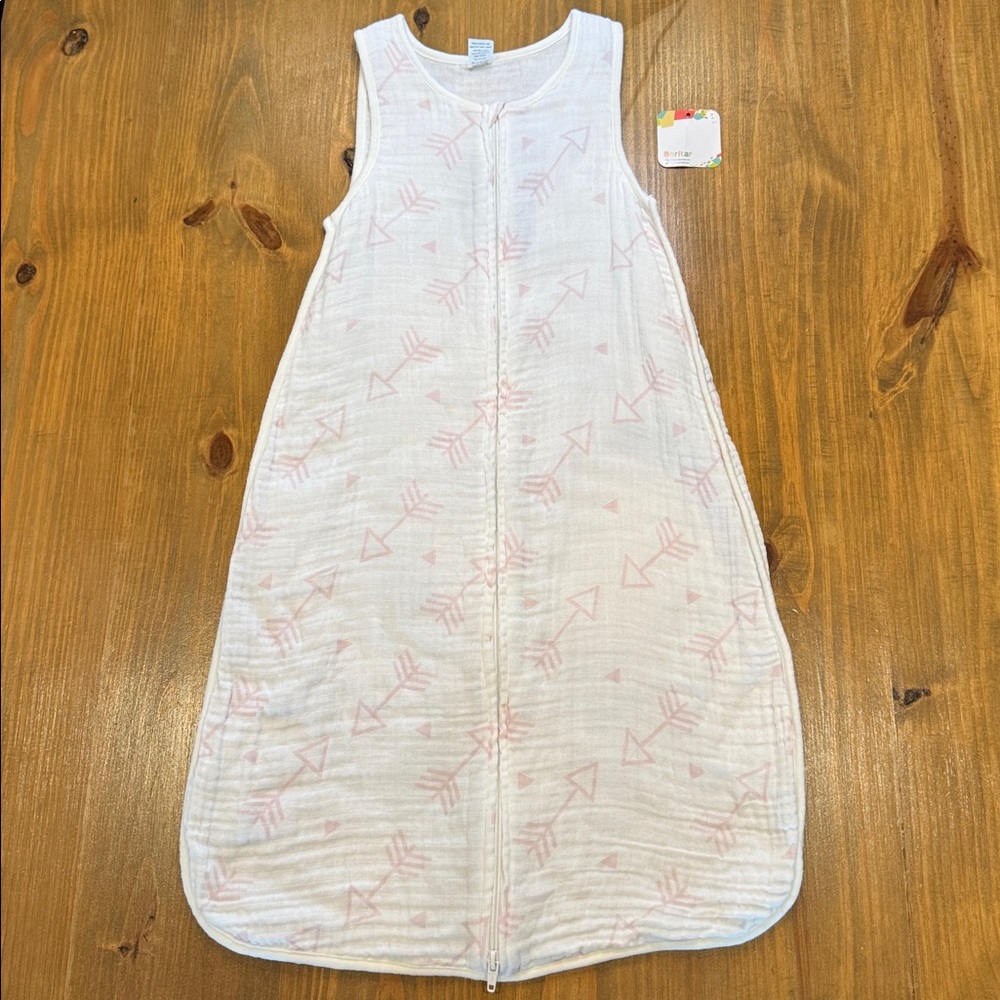 NWOT Boritar muslin sleeping sack wearable blanket zipper sleeper pink arrows